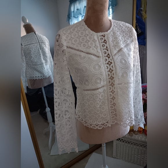 Lovers + Friends ~ Lace Crochet Sheer Long Sleeve Top – White, Size S - Picture 10 of 13